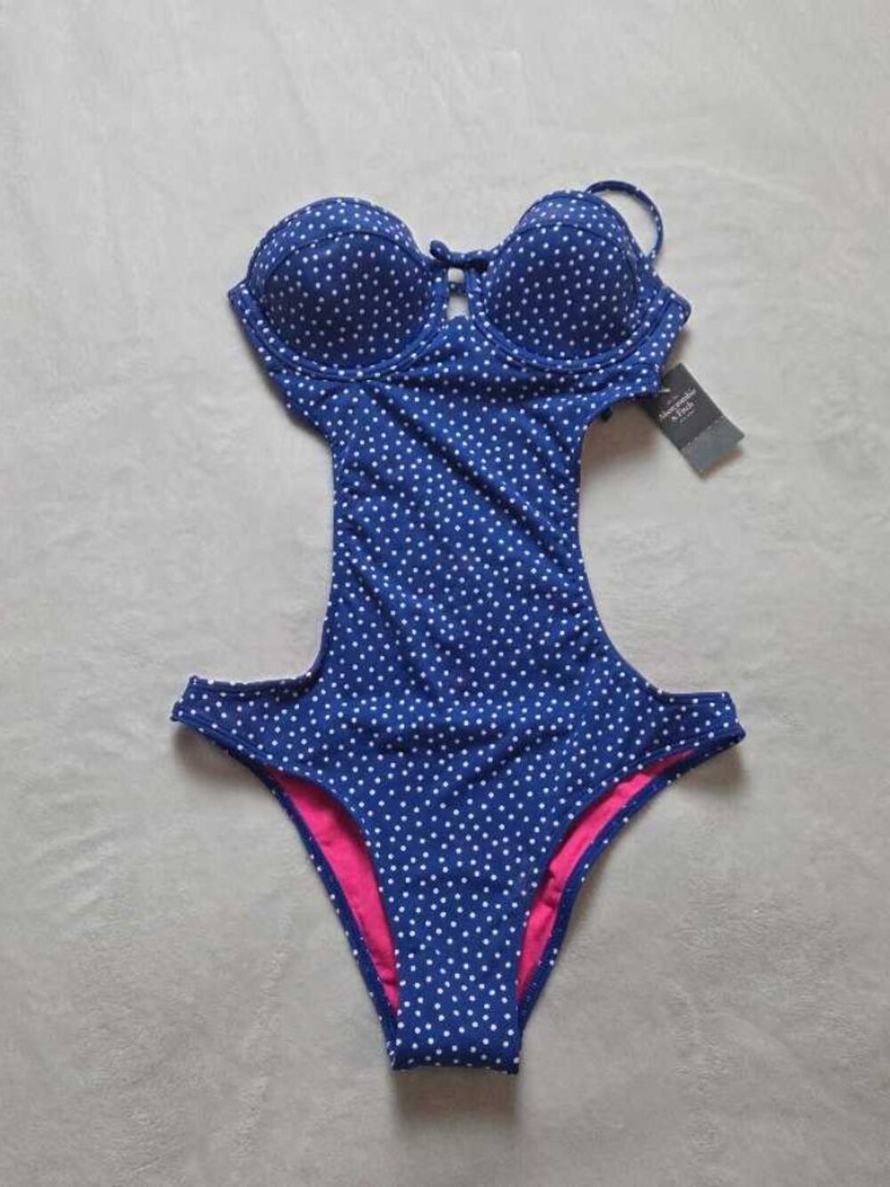 New (with flaws) XS Abercrombie & Fitch vintage polka dot monokini bathing suit